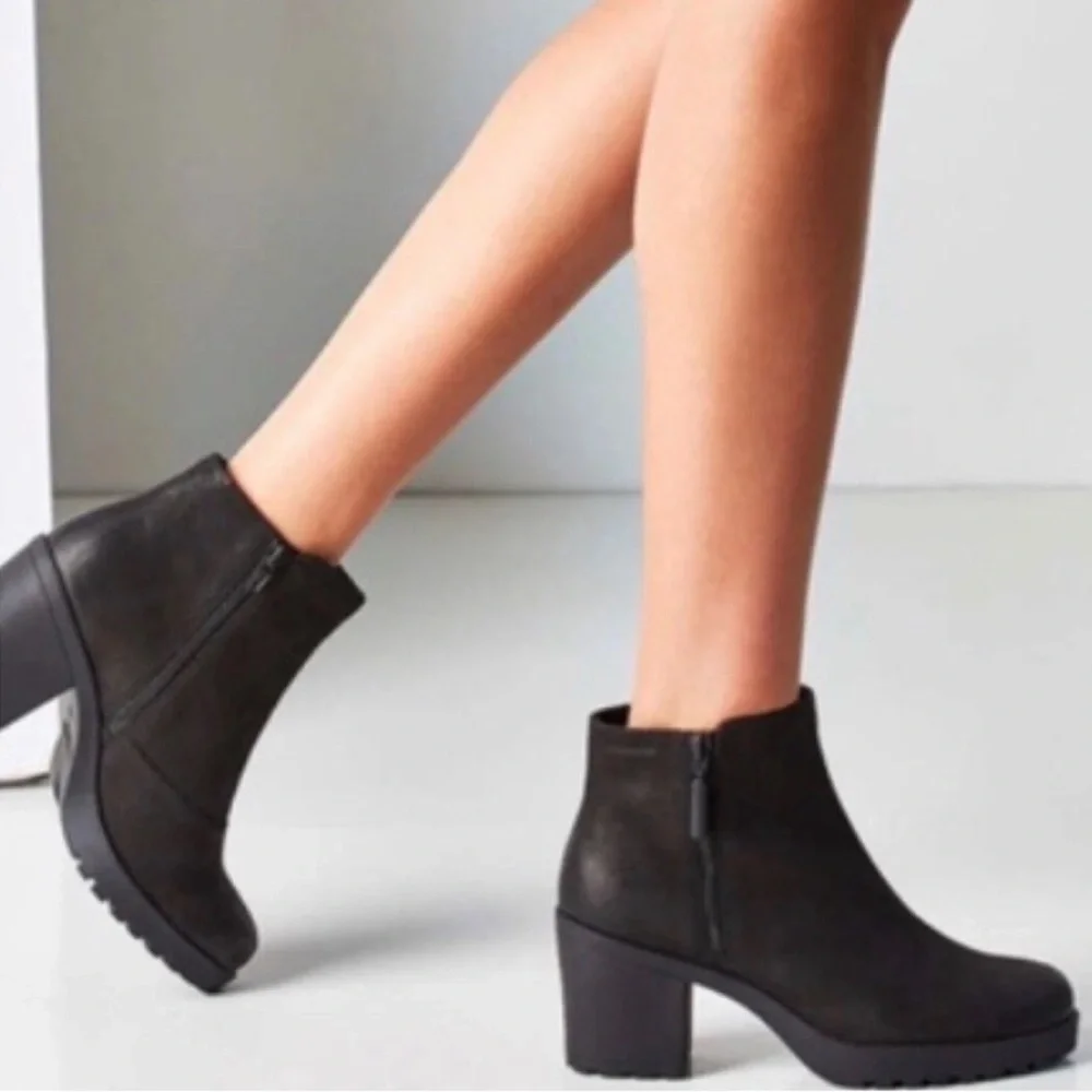 Vagabond Shoemakers Grace‎ Nubuck Chunky Chelsea Ankle Boots Black Sz 39 Minimal